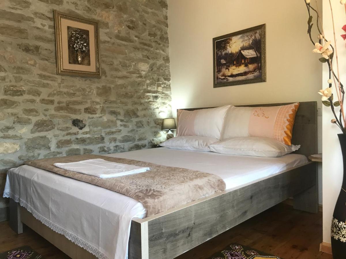 The Mosaic House - Shtepia Me Mozaik Hotel Përmet Екстериор снимка