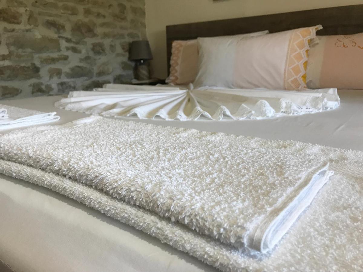 The Mosaic House - Shtepia Me Mozaik Hotel Përmet Екстериор снимка