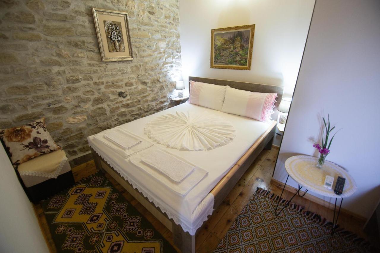 The Mosaic House - Shtepia Me Mozaik Hotel Përmet Екстериор снимка